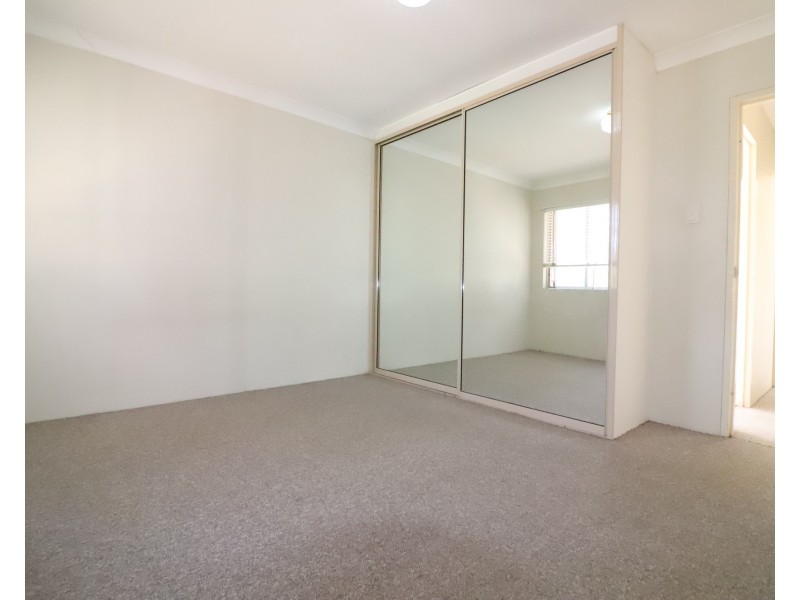 1/60 Glencoe Street, Sutherland NSW 2232