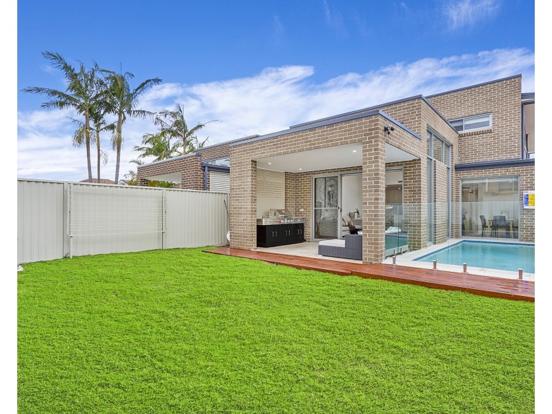 59B Bellingara Road, Sylvania NSW 2224