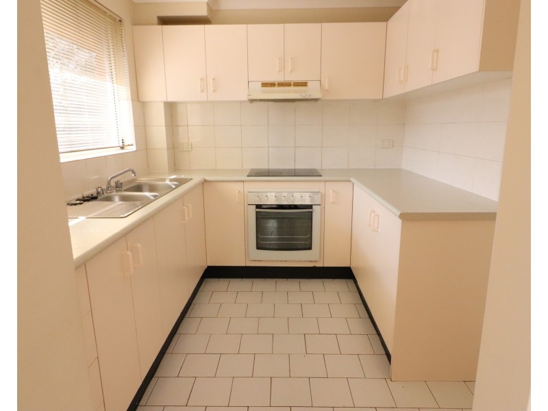 12/53B Auburn St, Sutherland NSW 2232