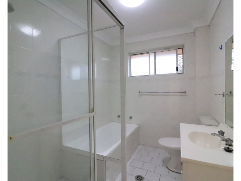 12/53B Auburn St, Sutherland NSW 2232