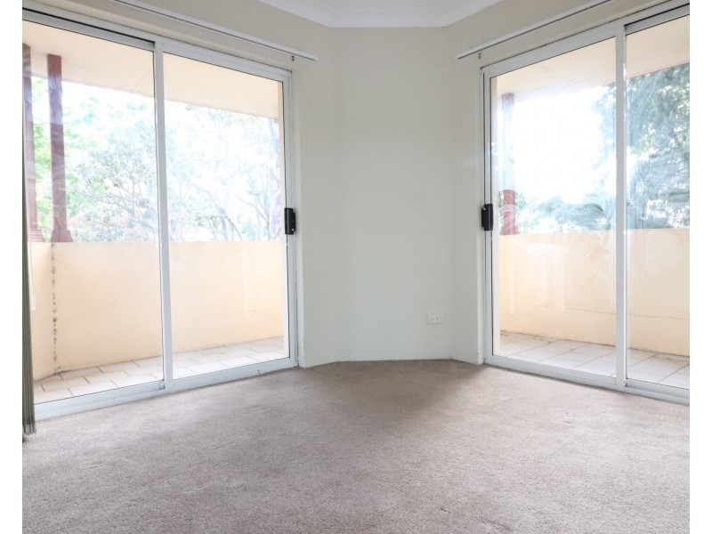 8/60  Glencoe St, Sutherland NSW 2232