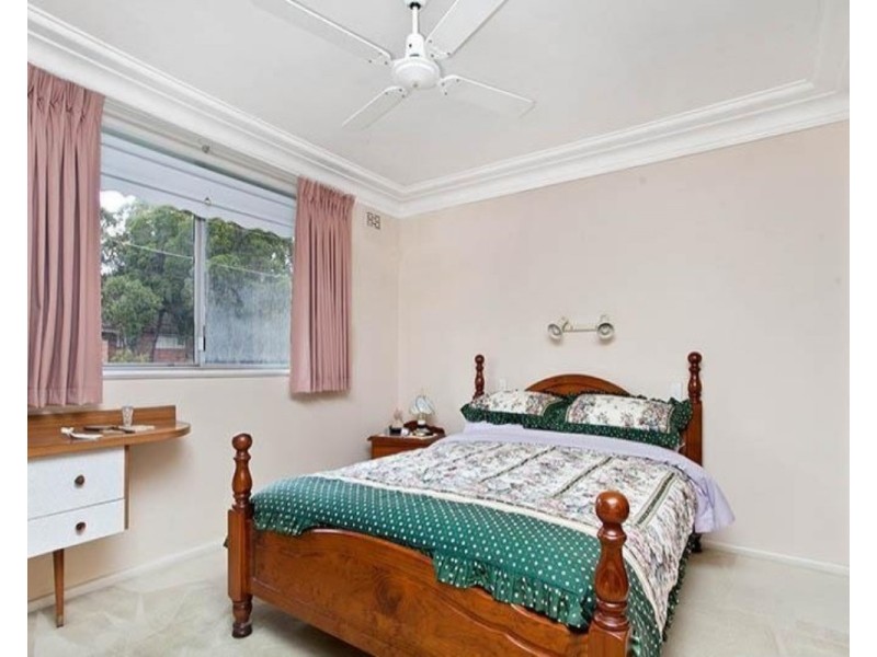 11 Kirkby Place, Miranda NSW 2228