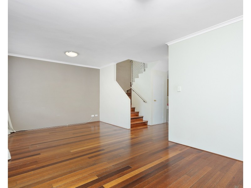 44/41 Bath Road, Kirrawee NSW 2232