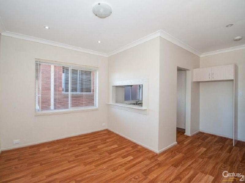 38 Mawson Parade, Chifley NSW 2036