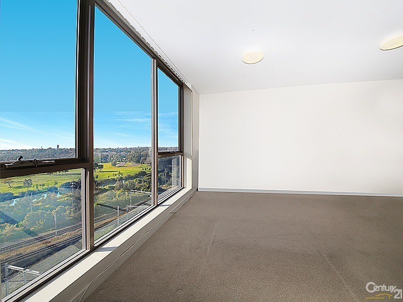 808/2 Discovery Point Place, Wolli Creek NSW 2205