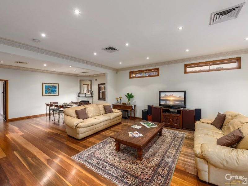 15 Kinsel Grove, Bexley NSW 2207