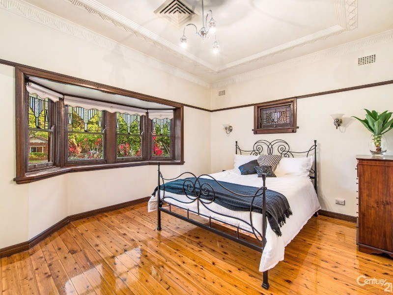 15 Kinsel Grove, Bexley NSW 2207