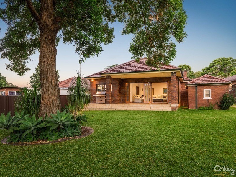 15 Kinsel Grove, Bexley NSW 2207