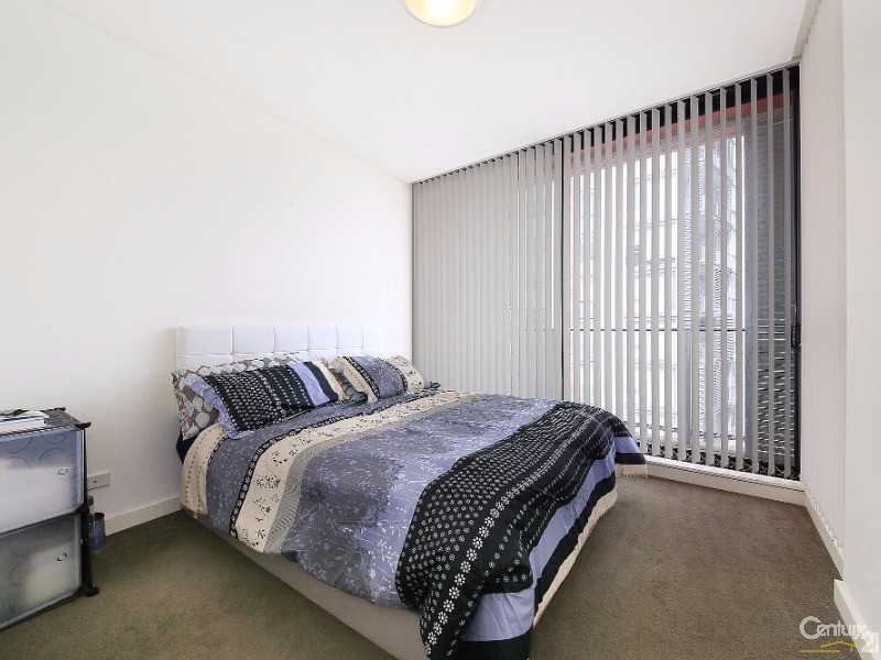 705/8 Brodie Spark Drive, Wolli Creek NSW 2205