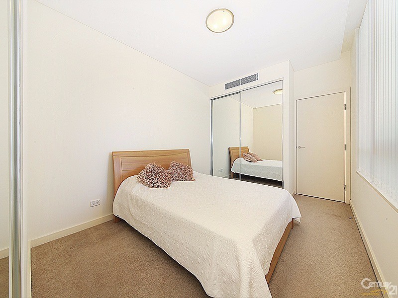 213/2 Brodie Spark Drive, Wolli Creek NSW 2205