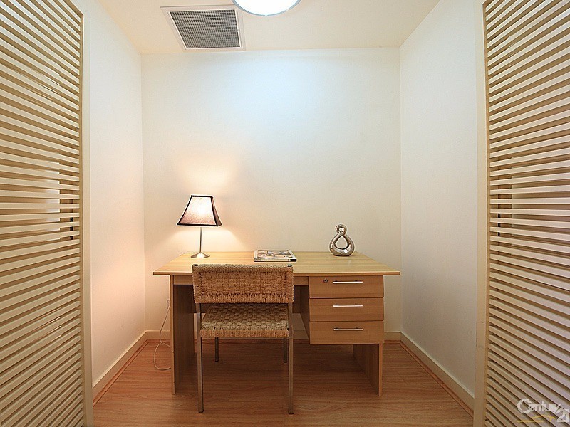 702/8 Brodie Spark Drive, Wolli Creek NSW 2205