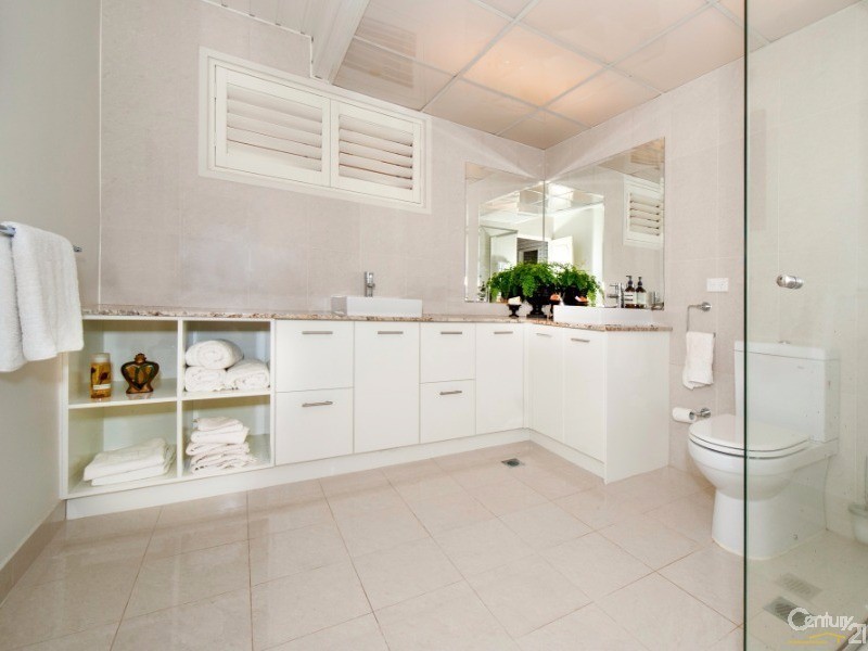 8 Ellesmere Road, Gymea Bay NSW 2227