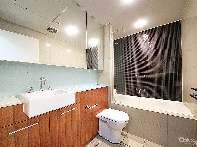 805/2 Brodie Spark Drive, Wolli Creek NSW 2205