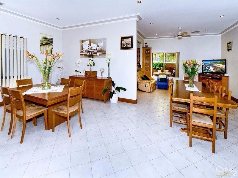 22 Macquarie Road, Earlwood NSW 2206