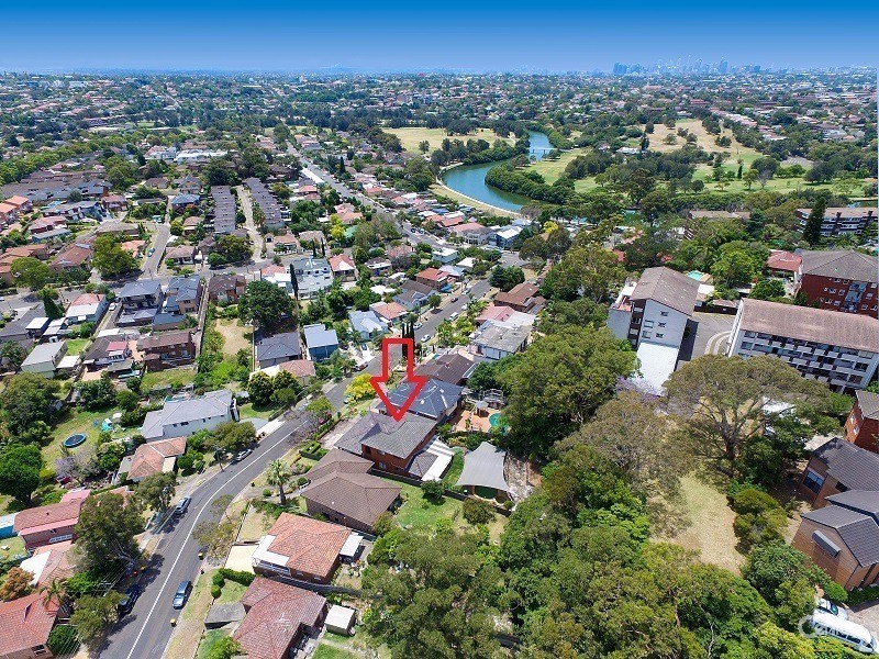 22 Macquarie Road, Earlwood NSW 2206