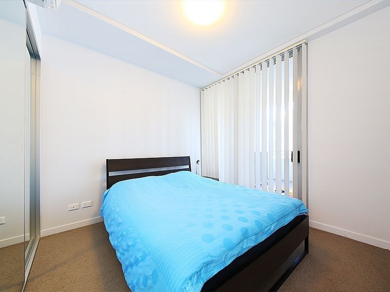 811/1 Brodie Spark Drive, Wolli Creek NSW 2205