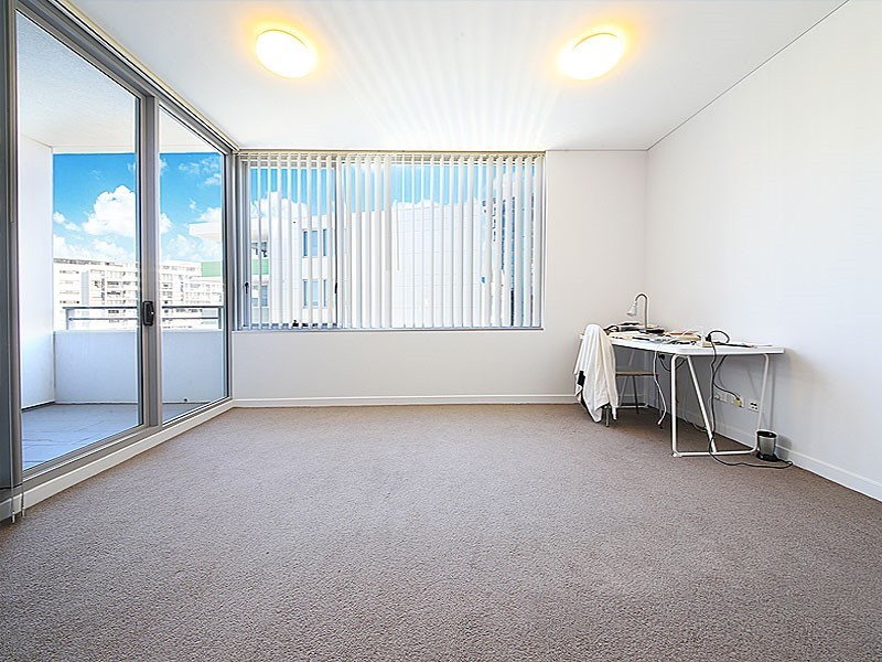 811/1 Brodie Spark Drive, Wolli Creek NSW 2205