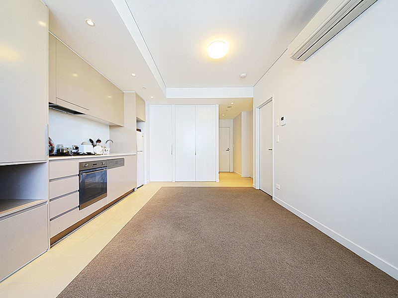 811/1 Brodie Spark Drive, Wolli Creek NSW 2205