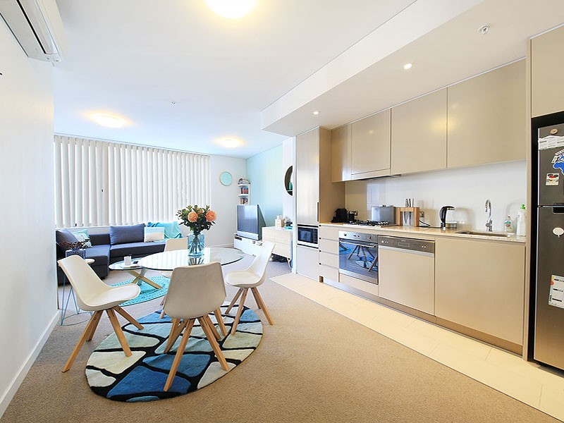 211/1 Brodie Spark Drive, Wolli Creek NSW 2205