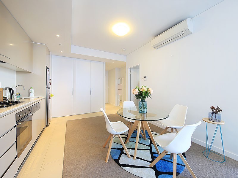 211/1 Brodie Spark Drive, Wolli Creek NSW 2205