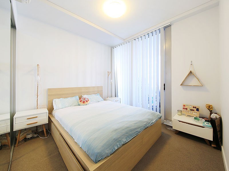 211/1 Brodie Spark Drive, Wolli Creek NSW 2205