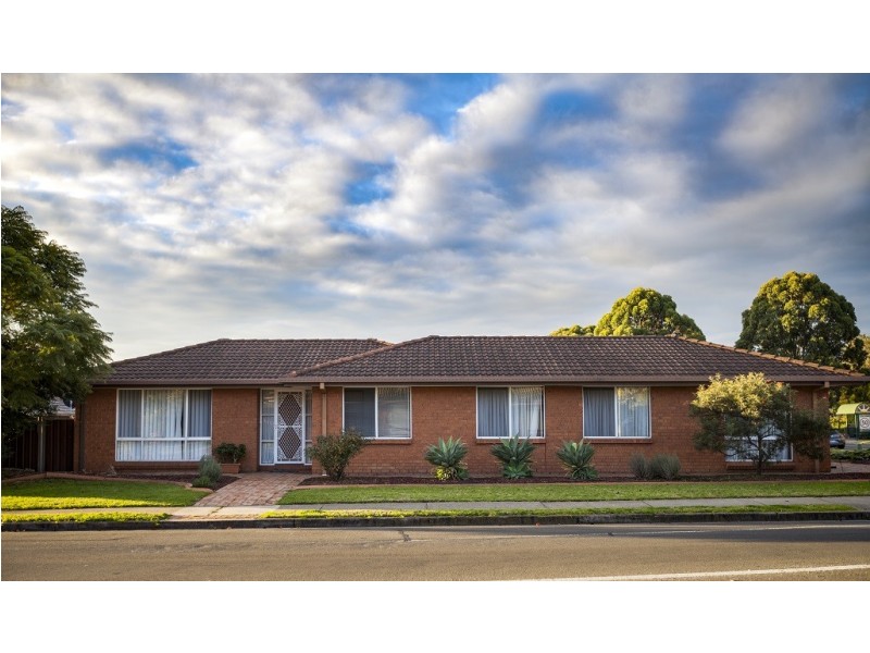 1 Waterworth Drive, Narellan Vale NSW 2567