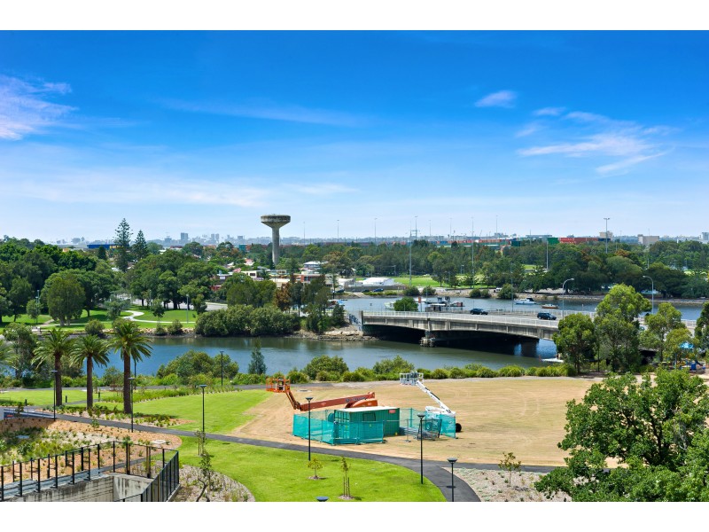 507/12 Brodie Spark Drive, Wolli Creek NSW 2205