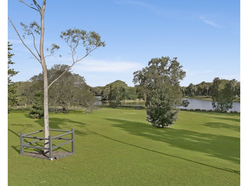 240/60 Cook Road, Centennial Park NSW 2021