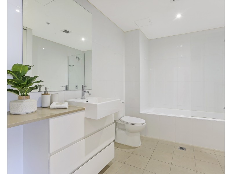 806/12 Brodie Spark Drive, Wolli Creek NSW 2205