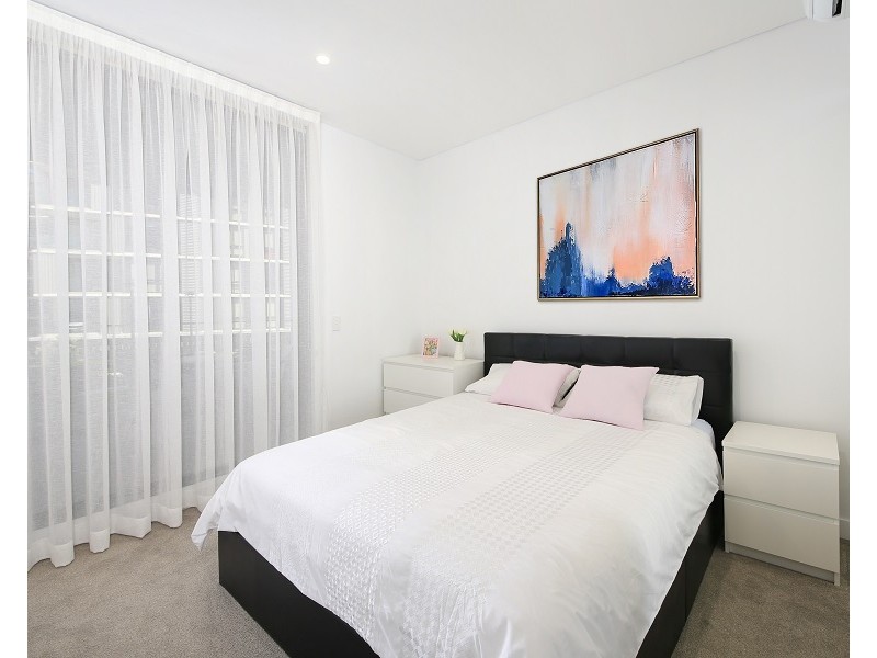 512/17 Chisholm Street, Wolli Creek NSW 2205