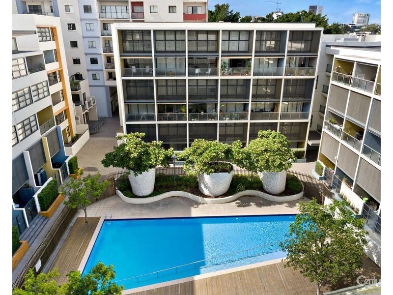 805/2  Mandible Street, Alexandria NSW 2015