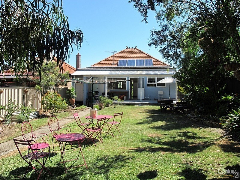 4 Carrington Street, Bexley NSW 2207