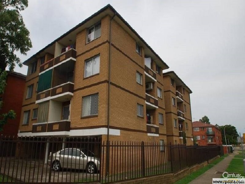 11/20 Drummond Street, Warwick Farm NSW 2170