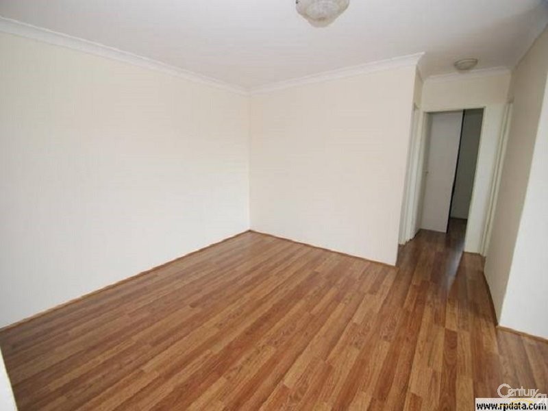 11/20 Drummond Street, Warwick Farm NSW 2170