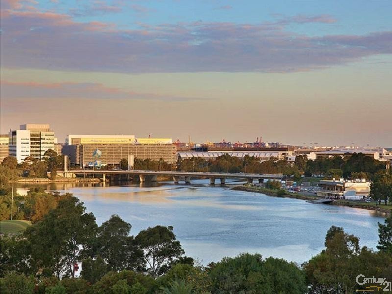 802/8-10 Brodie Spark Drive, Wolli Creek NSW 2205