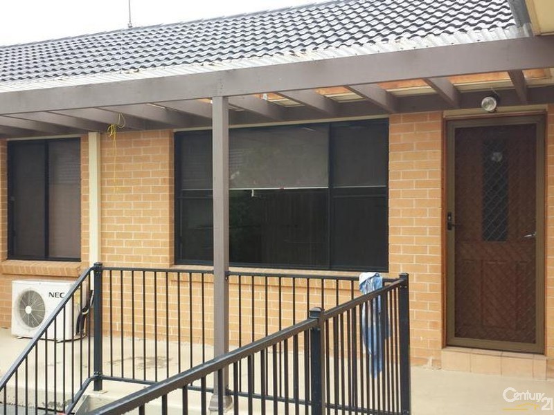 12/4-6 Metella Rd, Toongabbie NSW 2146