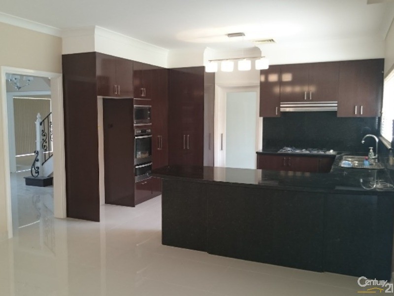 3 Crestview Drive, Glenwood NSW 2768