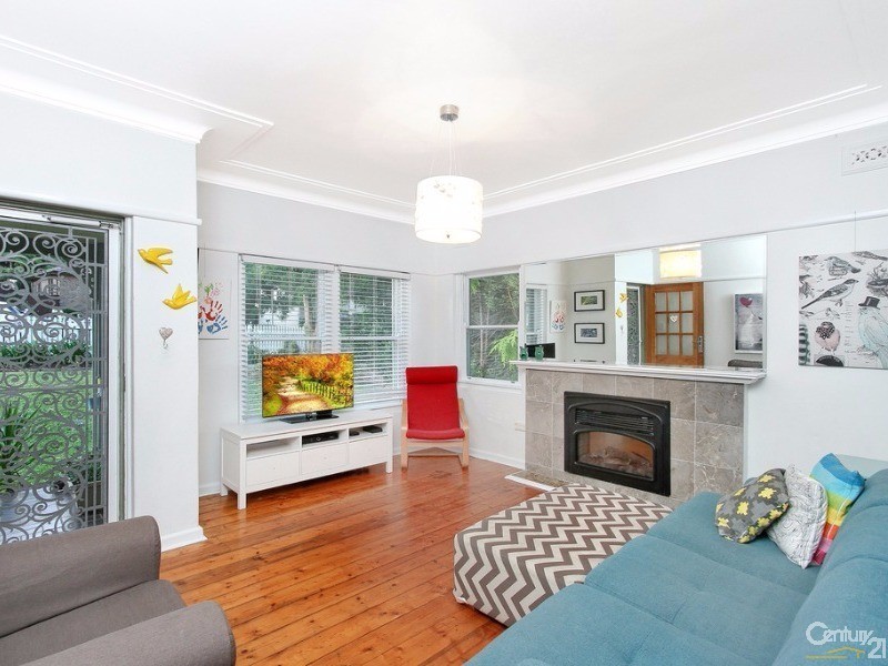 8 Margaret Street, Northmead NSW 2152