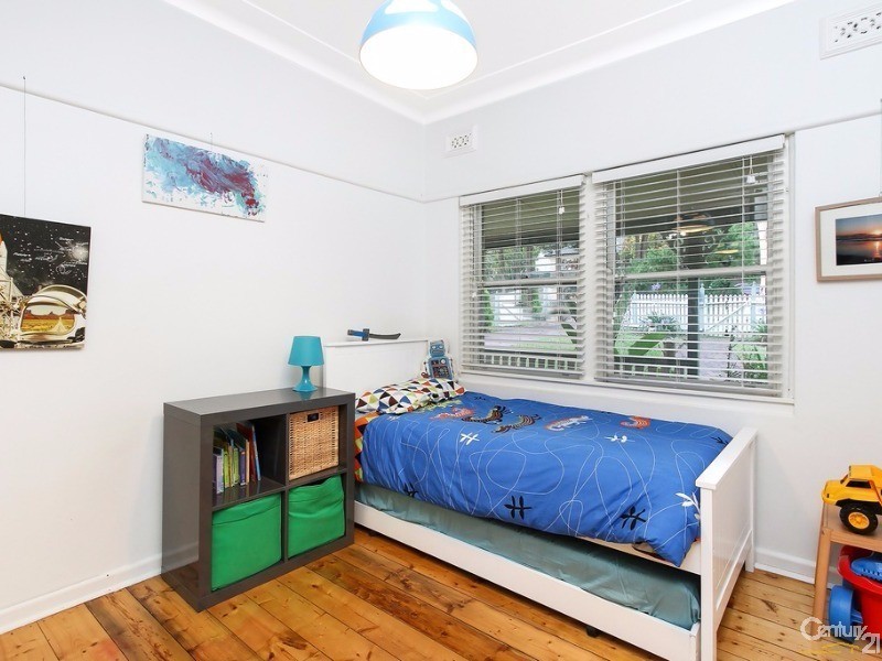 8 Margaret Street, Northmead NSW 2152