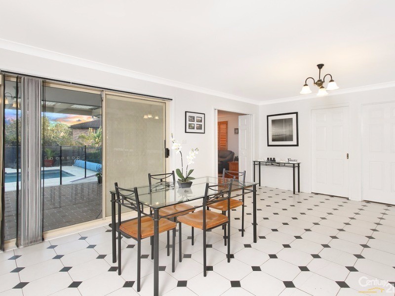 24 Baron Close, Kings Langley NSW 2147