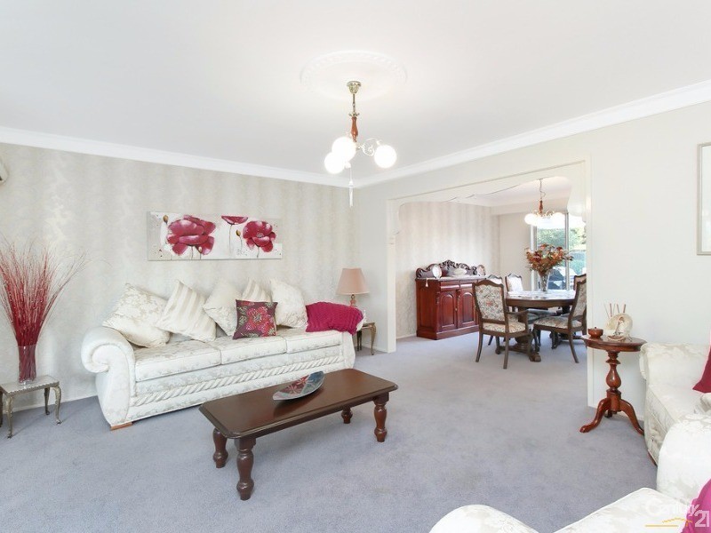 24 Baron Close, Kings Langley NSW 2147