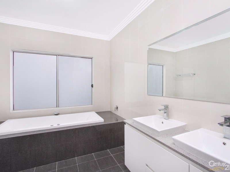 26 Crimson Crescent, The Ponds NSW 2769