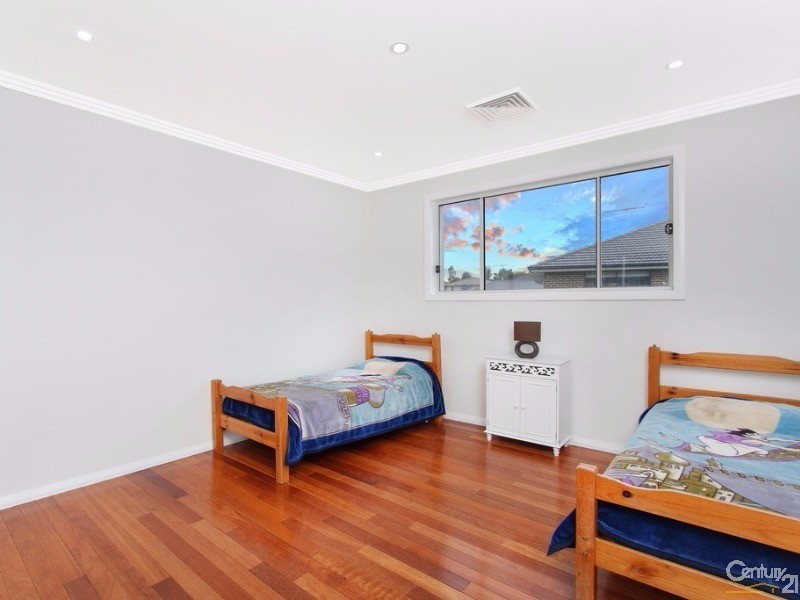 26 Crimson Crescent, The Ponds NSW 2769