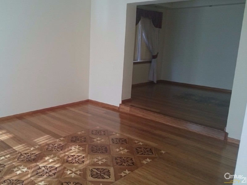 11 Julian Close, Kellyville NSW 2155