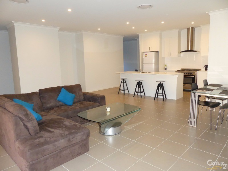 11 Sugarloaf Crescent, Colebee NSW 2761