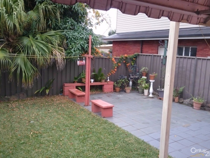 5a Watkins Road, Baulkham Hills NSW 2153