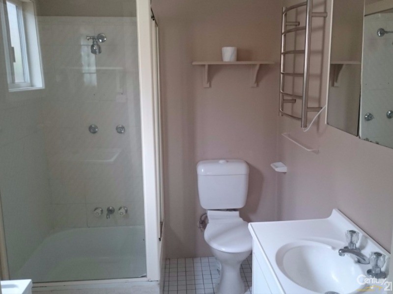 5a Watkins Road, Baulkham Hills NSW 2153