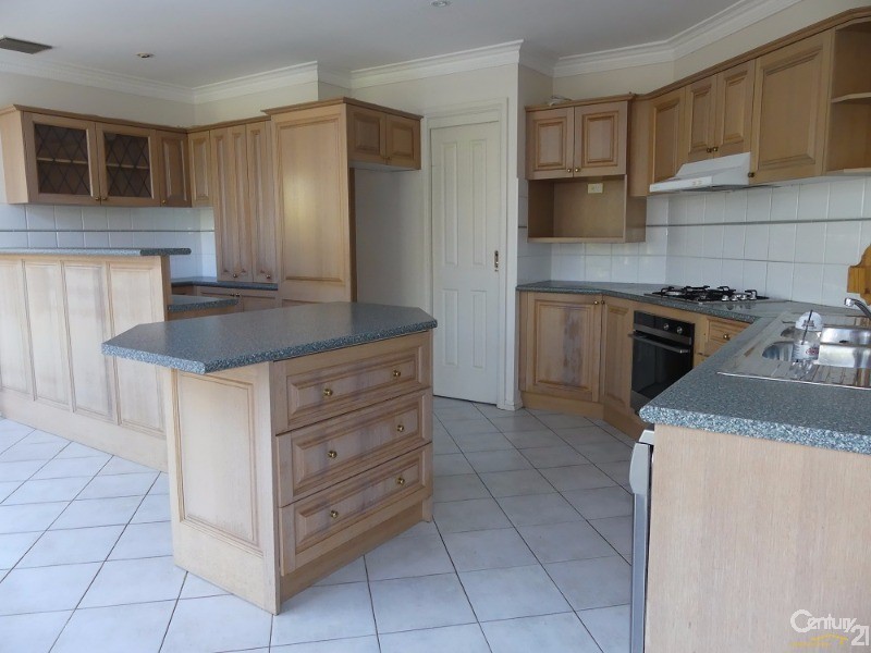 3 Thornbury Court, Bella Vista NSW 2153