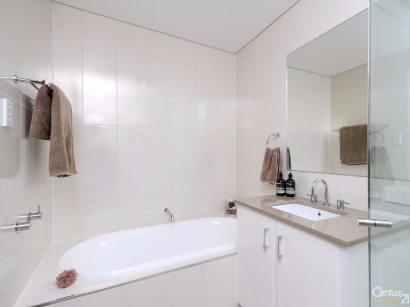 30/92-100 Barina Downs Drive, Baulkham Hills NSW 2153