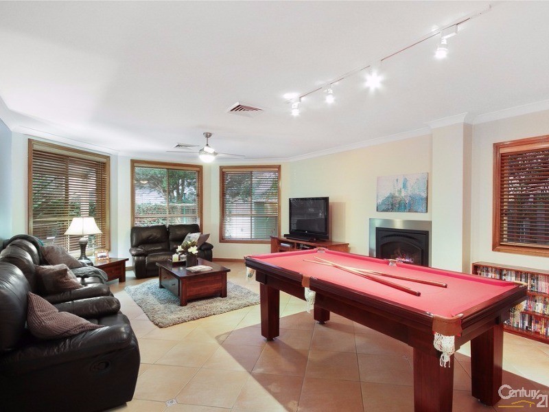 10 Oak Tree Grove, Kellyville NSW 2155